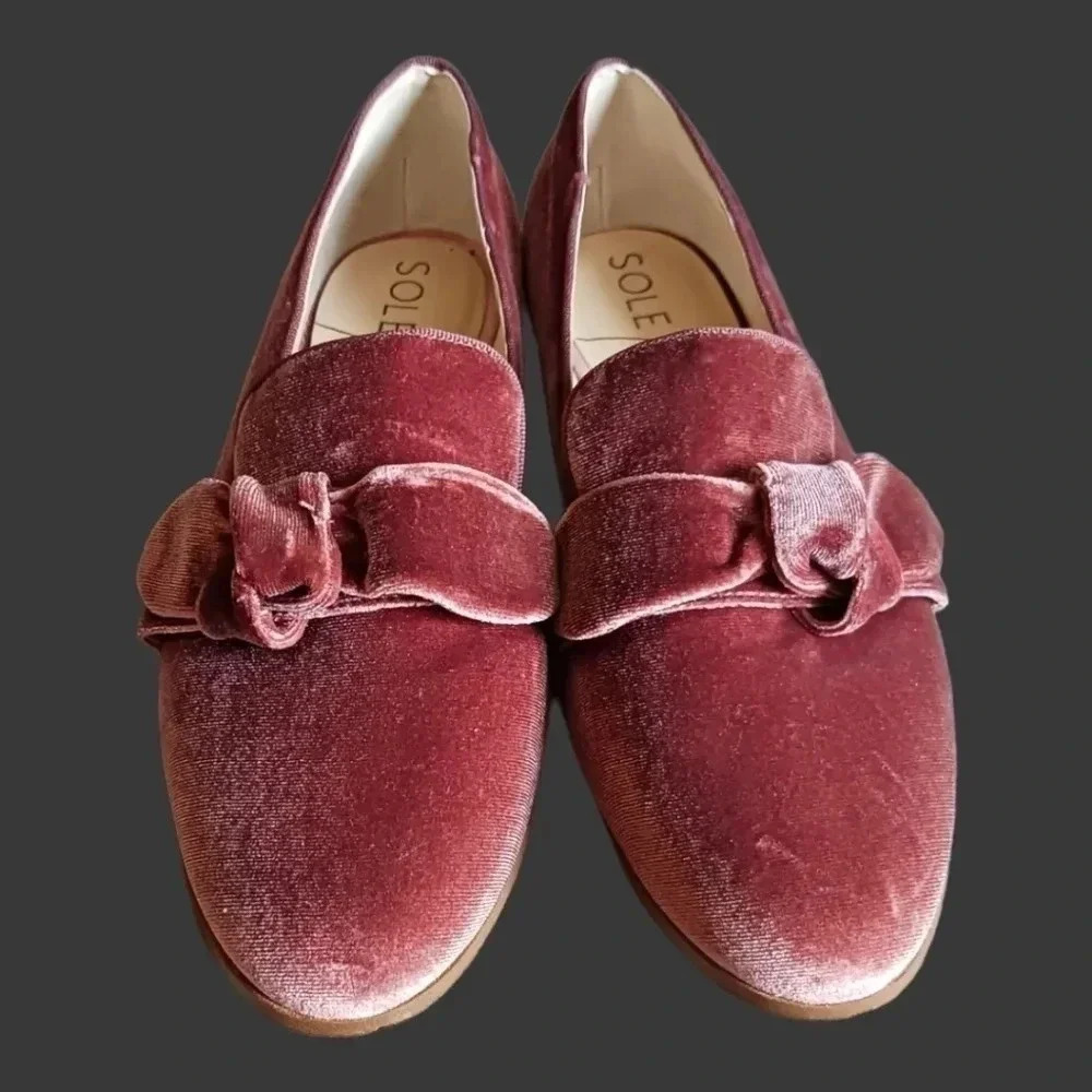 Sole society jamia velvet bow loafer size 9.5M color taupe